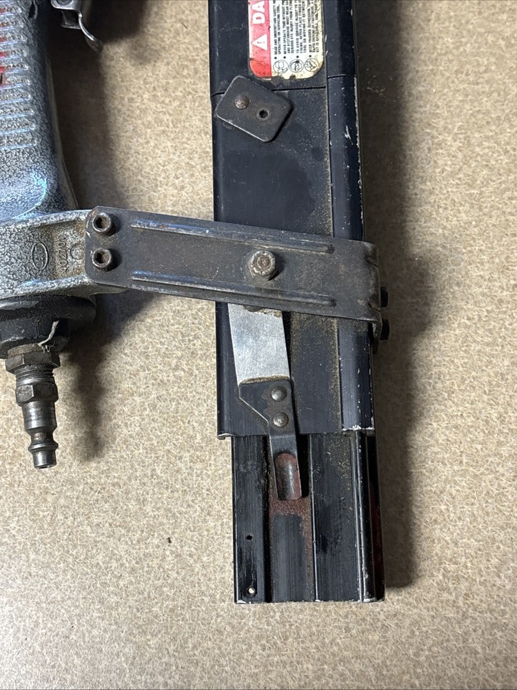Paslode Stapler Staple Gun!! ITW PASLODE!! FREE SHIPPING! G3