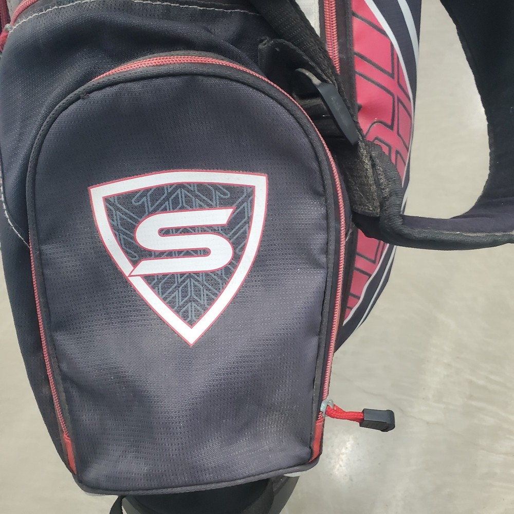 Strata Golf Bag 7-Way Stand