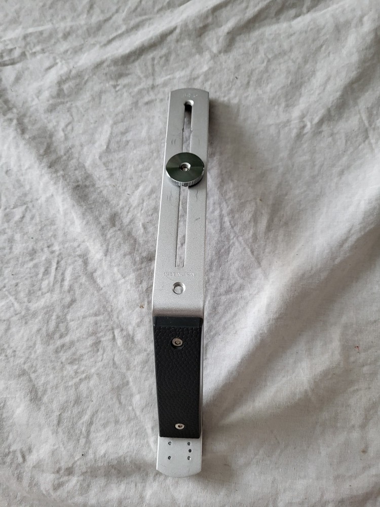 Camera Flash Bracket Goldcrest BR 13