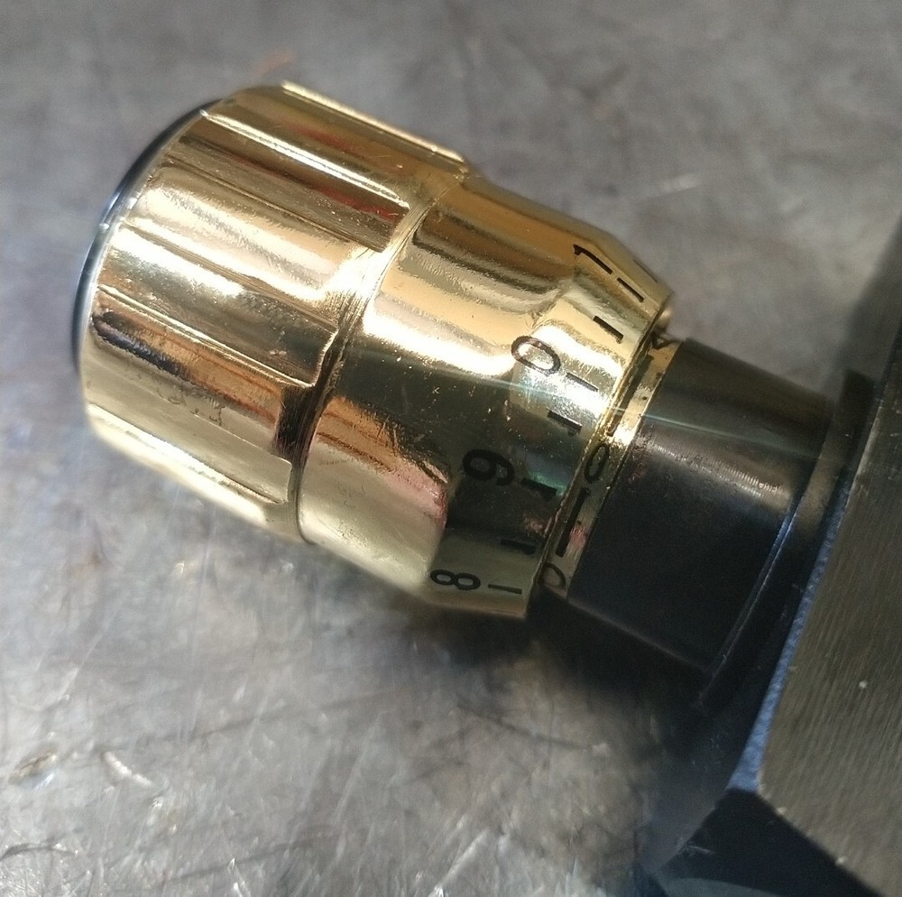 FC-G1 1/2 - Hydraulic Flow Control Valve with Reverse Flow Check 1 1/2"