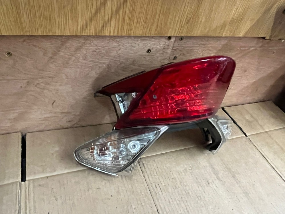 Honda Vision Rear Light with Indicators