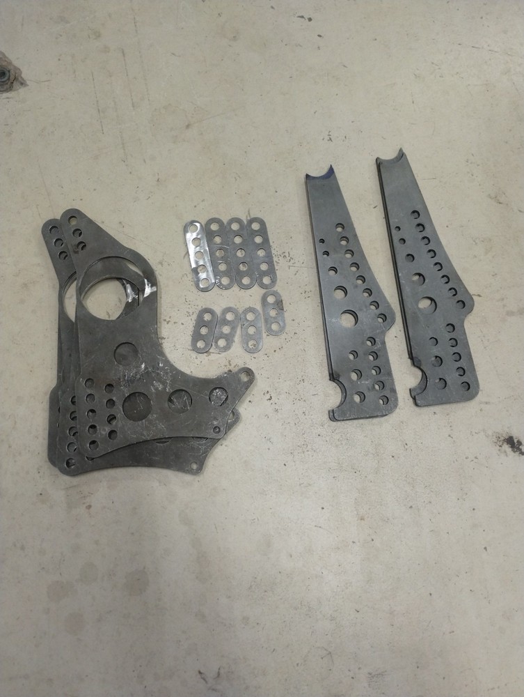 RJ race cars pro 4 link brackets