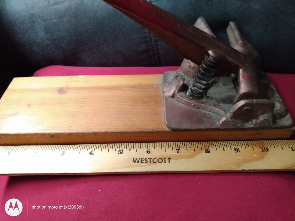 Cast Iron Wood Nut Cracker