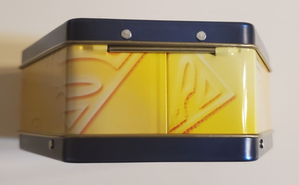 Superman Tin Carry Case with Handle. Lenticular Front Display. Mini Metal Box