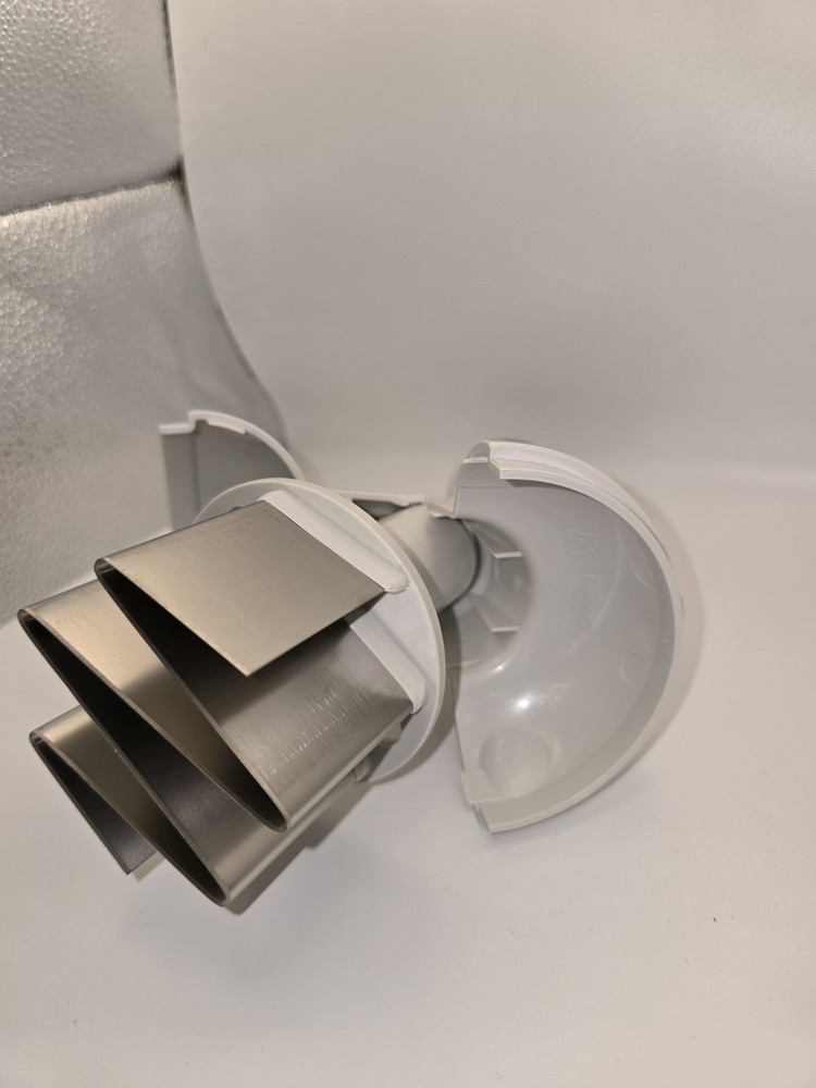 Pampered Chef Push Function Food Chopper - White