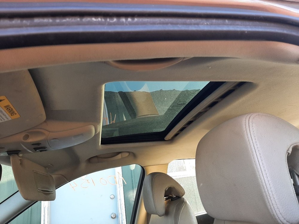 9-3 2004 High Mounted Stop Light 1068772