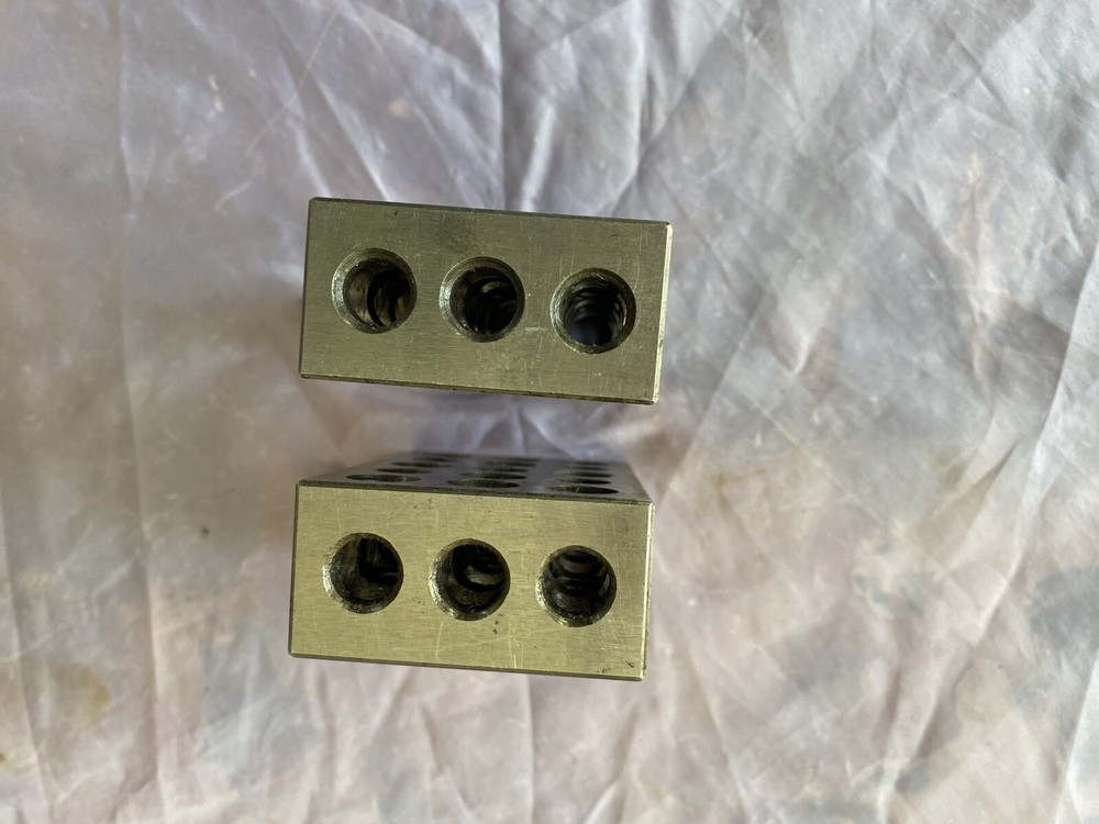 VINTAGE PAIR OF PRECISION MADE 1 2 3 BLOCKS - BOTH HAVE THE SAME HOLE PATTERNS