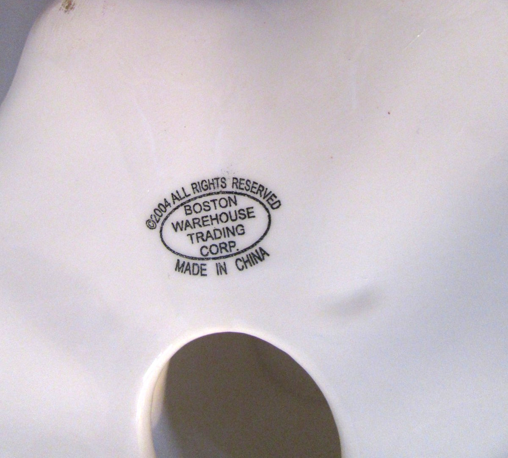 Boston Warehouse Pedestal Cake Plate W/ 10 Removable Easter Egg Charms