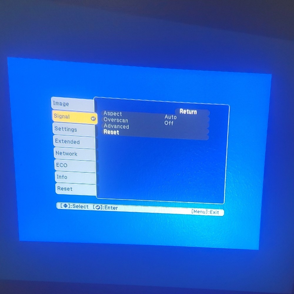 Epson VS250 3LCD Projector, Remote Control, USB VGA, White