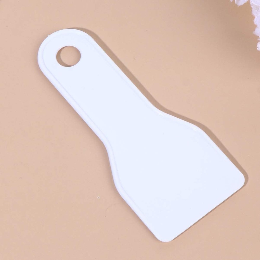 Compact Flat Ice Scraper with Gentle Round Edges - Effortless Winter Tool