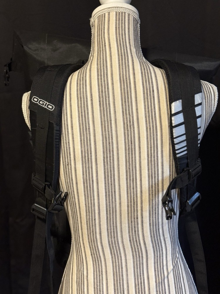 Ski Doo Carrier Dry Backpack By Ogio New With Tags!
