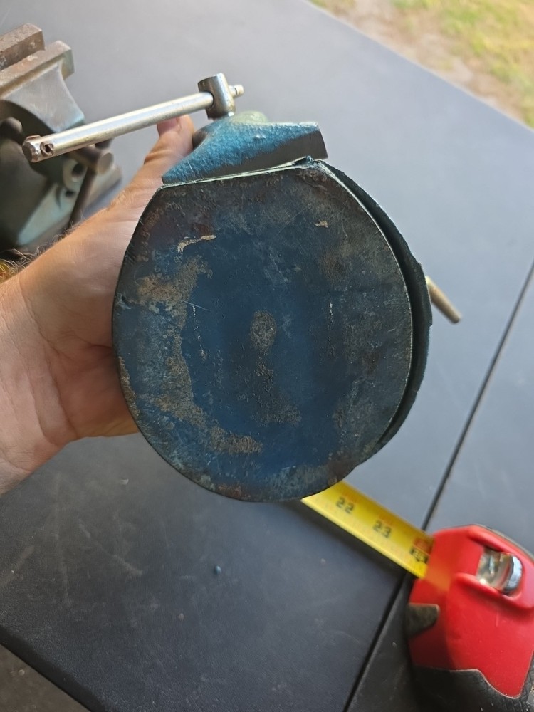 2 Vintage Table Top Vises