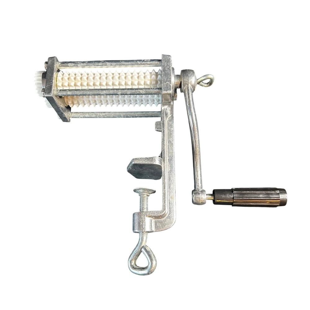 Manual Hand Crank Meat Tenderizer Dual Spiked Rollers Table Mount C-Clamp Silver