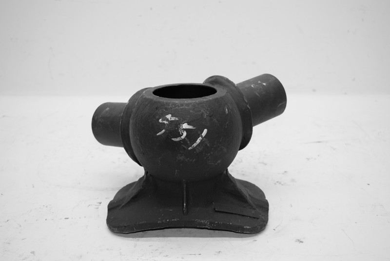 Chalmers Torque Rod Bracket 03S00551 (338-10270)