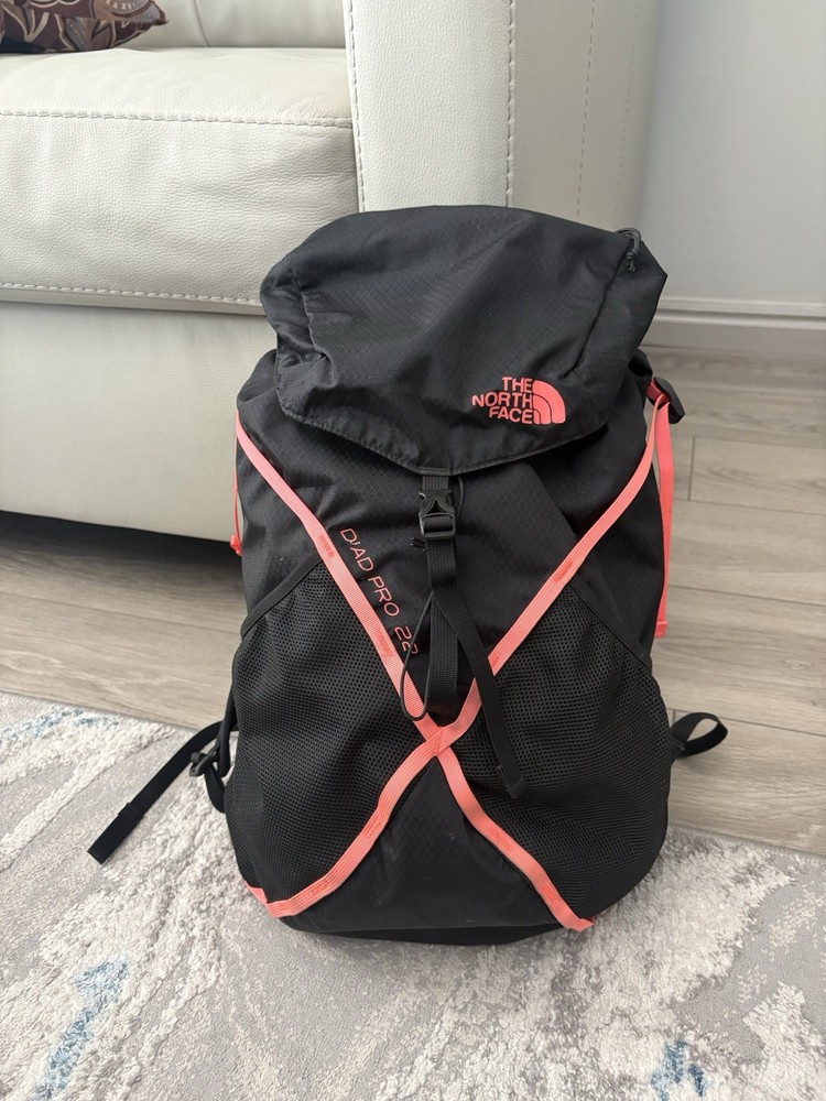 The North Face Diad Pro 22 Compatible Lightweight Daypack  Black Backpack