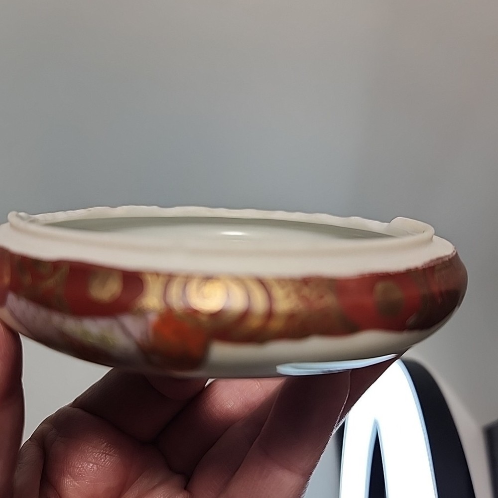 Vintage ASIAN CERAMIC HAIR RECEIVER