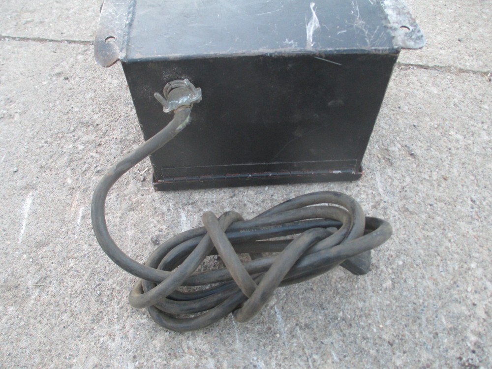 Whitlock Hopper Loader 9965 Power Up but Untested.