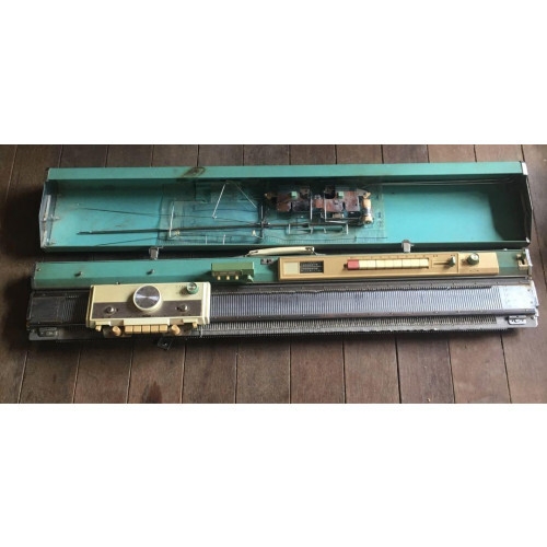 Brother Knitting Machine High L KH-587