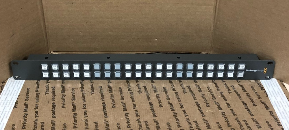 Blackmagic Design Videohub Smart Control W/AC-ADAPTER (TESTED)