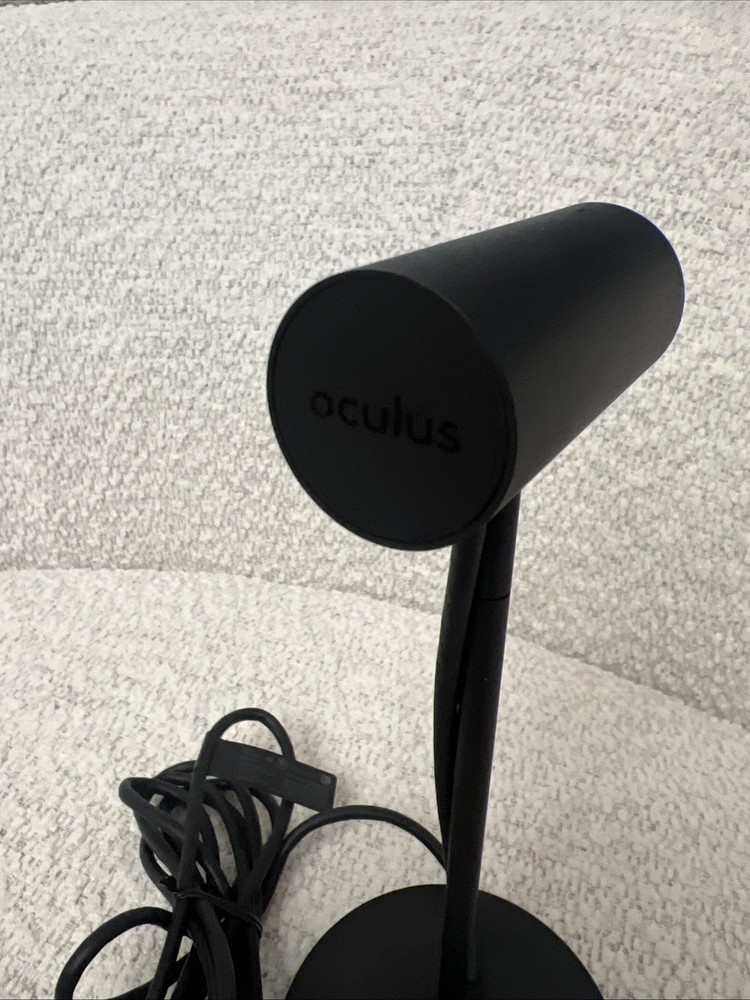 Oculus VR Rift Motion Sensor Model 3P-A – Pre-Owned