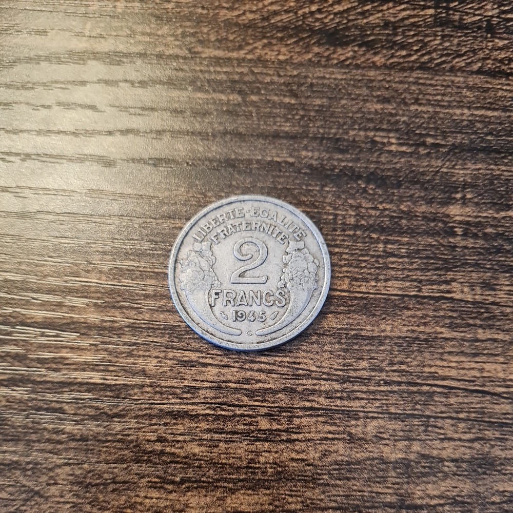 French 🇫🇷 2 Francs 1945 Vf