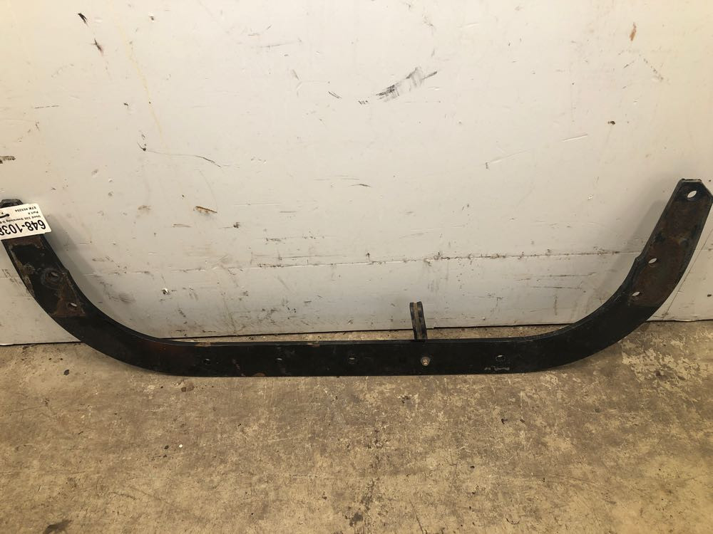 2004 Peterbilt 330 Frame Crossmember (648-10384)