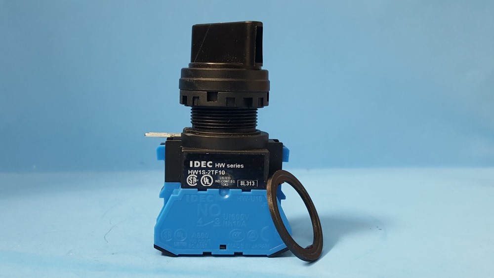 ONE- Selector Switch, HW1S-2TF10, IDEC, Normally open