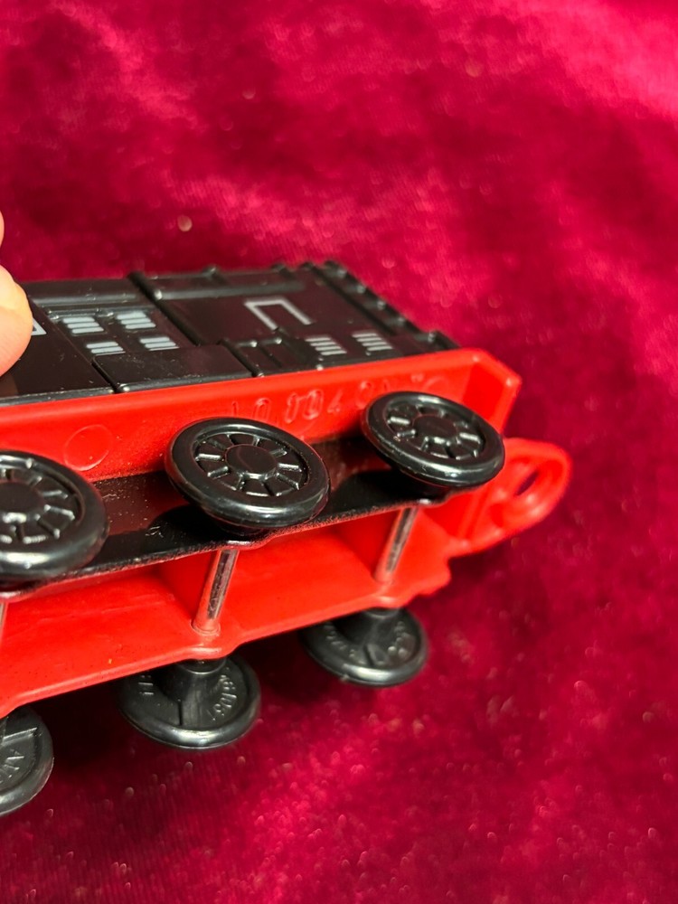 Vintage Mega Bloks Gullane Thomas the Tank Engine Diesel carriage train