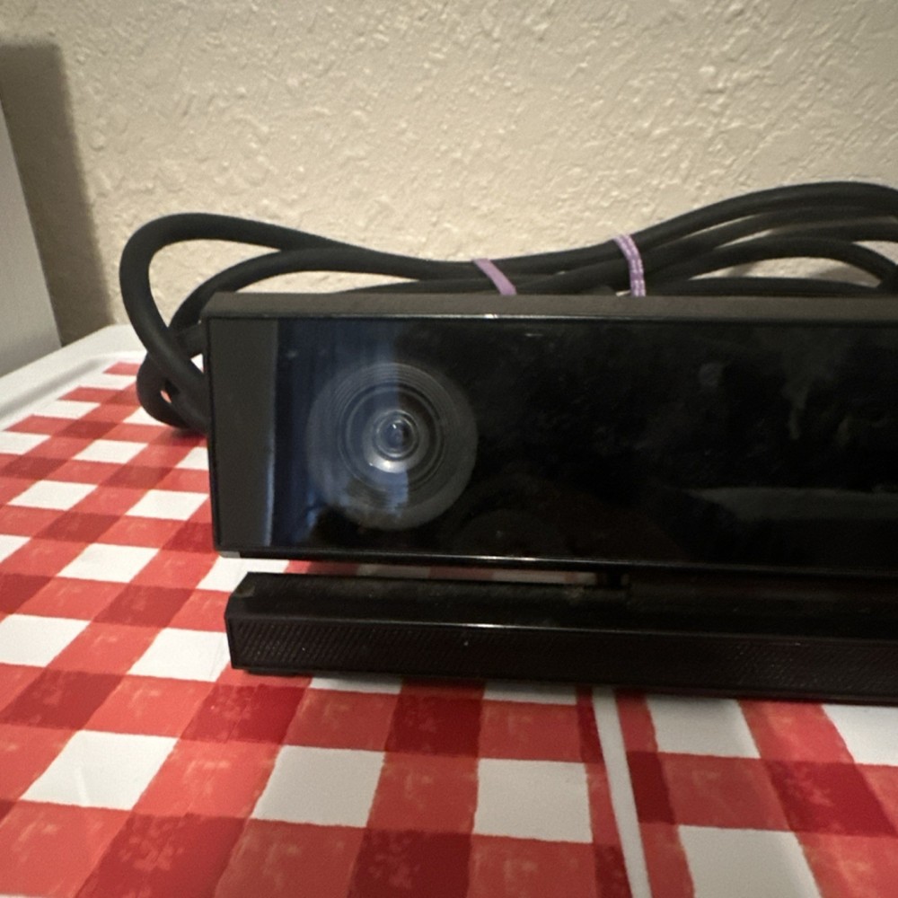 Microsoft Xbox One Kinect Motion Sensor Camera Black for Xbox One Console