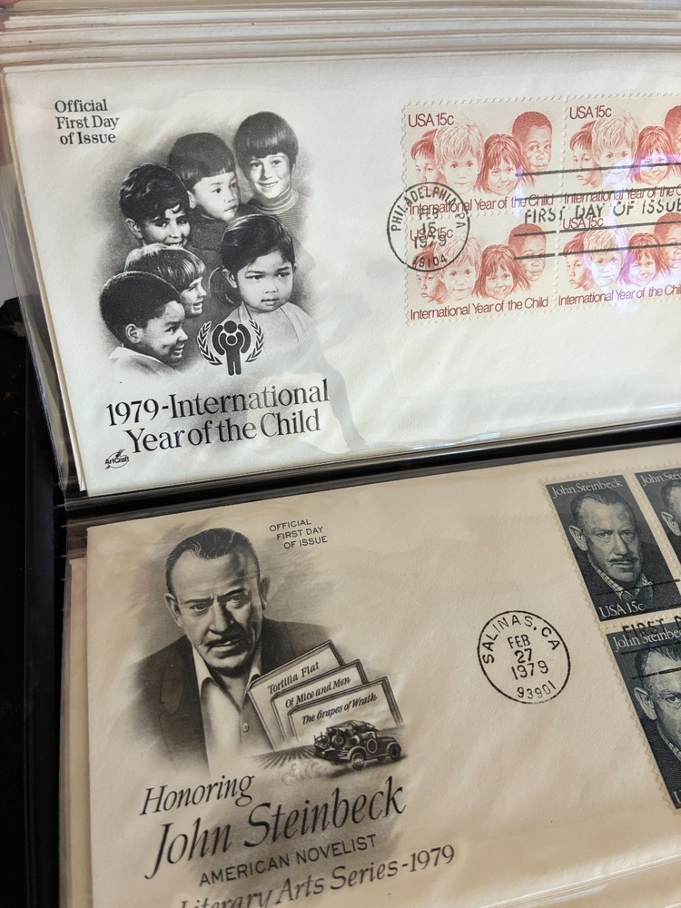 COVERS Binder Catalog 72 First Day Issue Stamps ~ 1970s