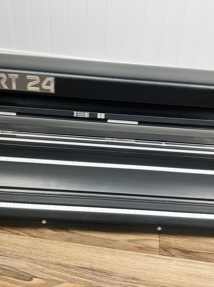 GCC Expert II 24" Vinyl Cutter Plotter Machine (Machine & power cord only)
