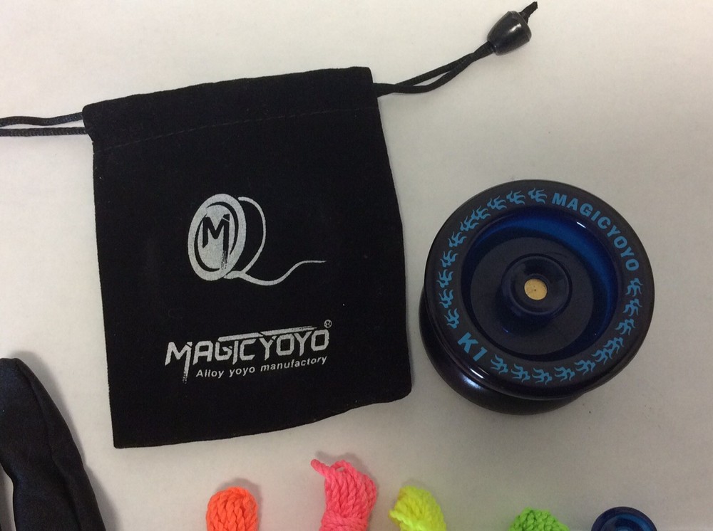MAGIC YO-YO Competitive + Glove + 4 Strings, Storage Bag & Instructions