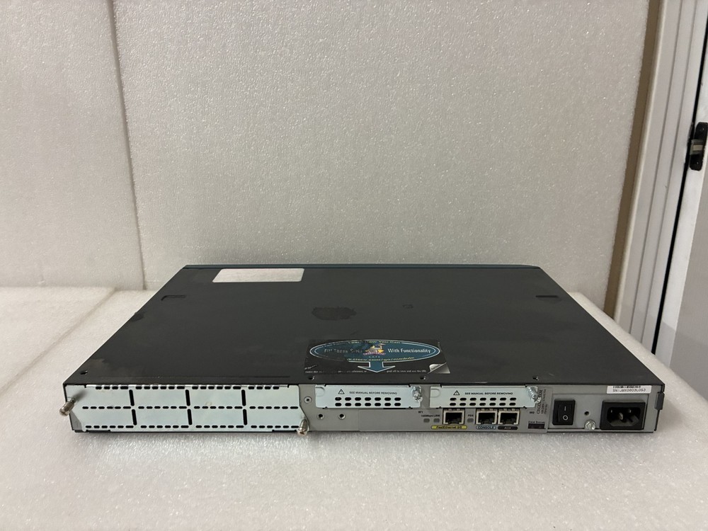 Cisco 2610XM Wired Router