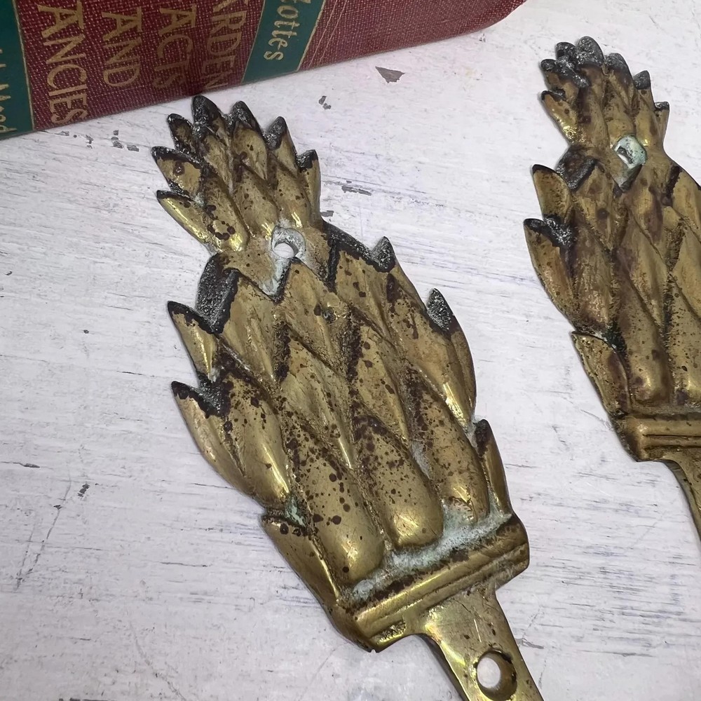 Two Small Vintage Brass Pineapple Wall Hooks / Kitchen Decor / Key Holder