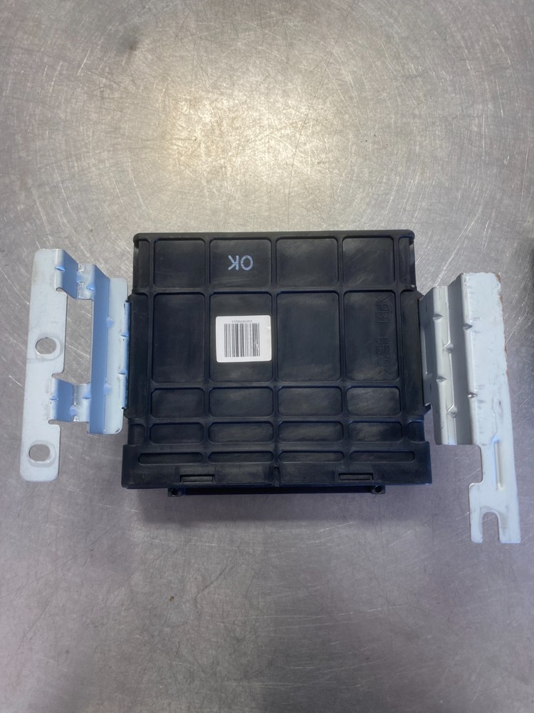 2001-2003 Hyundai Santa Fe Transmission Control Module Computer 95440-39670