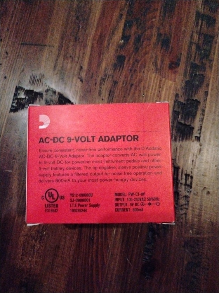 D'Addario 9-Volt Power Adaptor