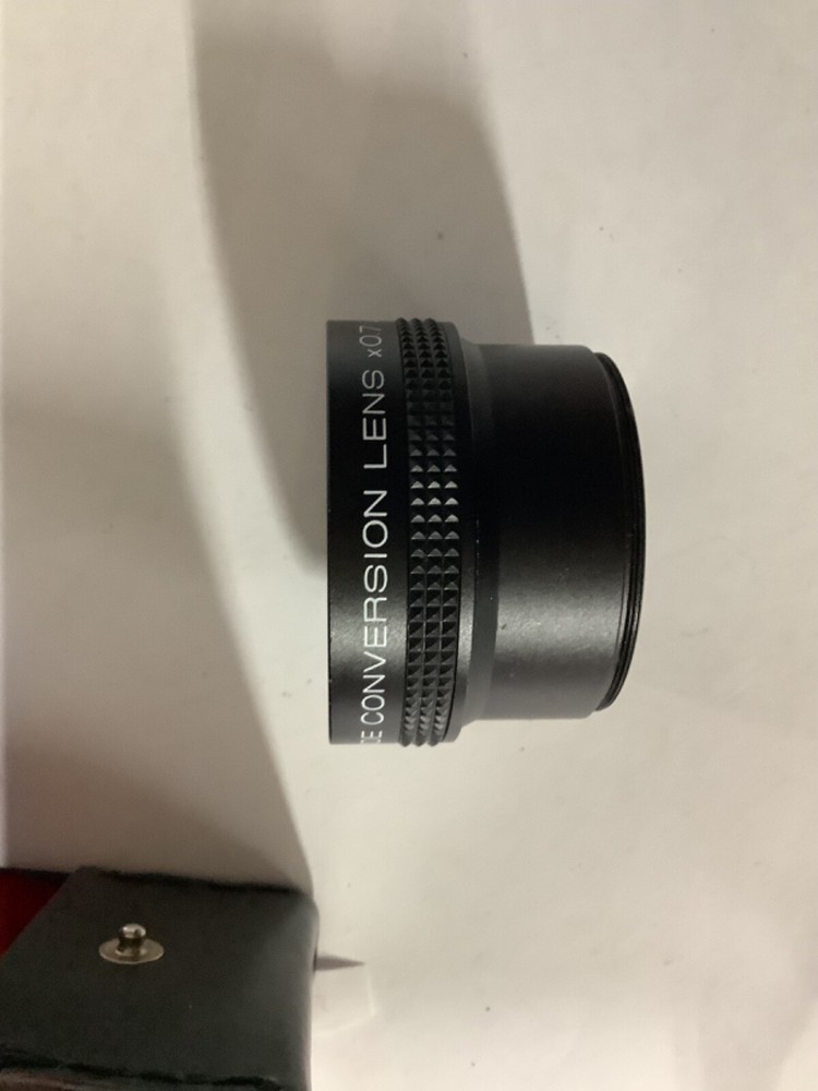Wide conversion lens x0.7—52mm