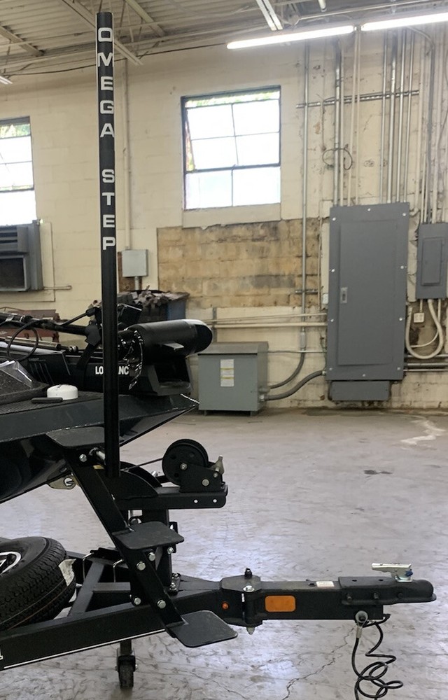 Winch mount triple step boat trailer steps