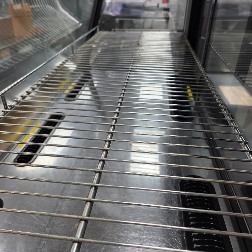 Avantco 48" Dry Countertop Display Case