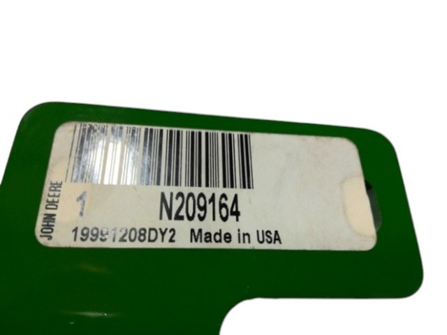 JOHN DEERE BRACKET N209164 NEW OEM