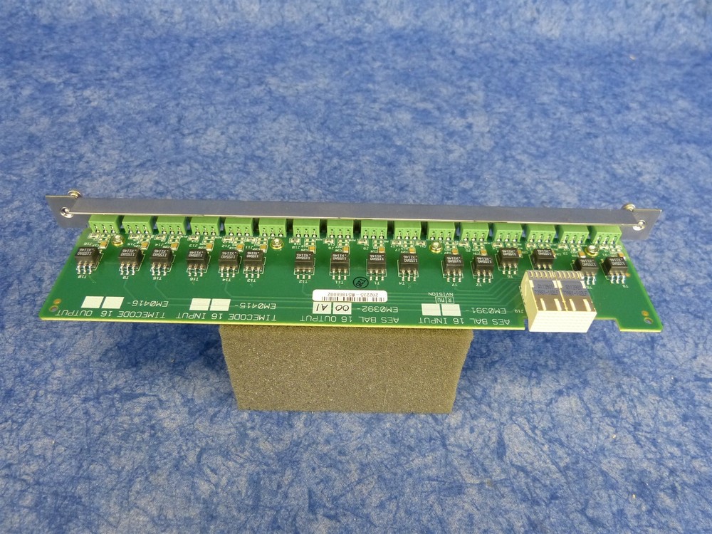 AES 16 Output Card EM0392-00A1