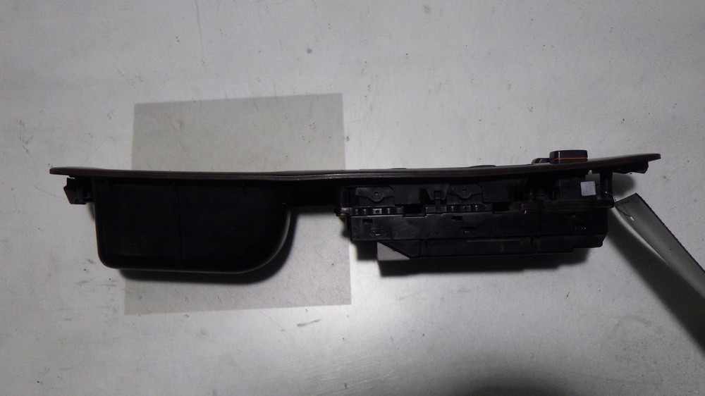 00 TOYOTA AVALON Front Door Switch