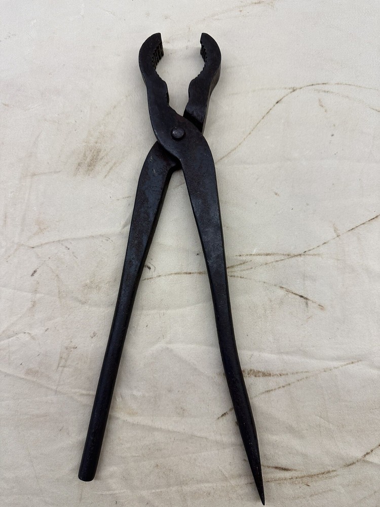 Unique Antique Iron Pipe Pliers ~ Squeeze Pipe Wrench