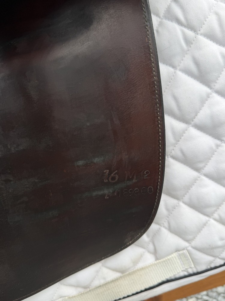 Beval Ltd 16" English Saddle