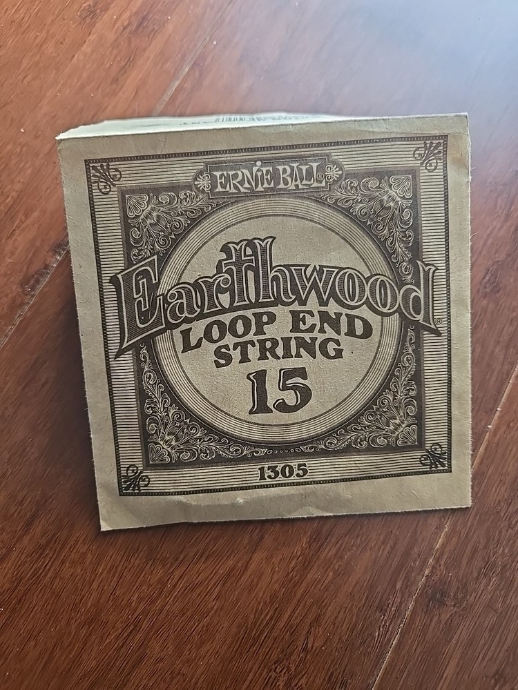 Ernie Ball Earthwood Loop EndString 15 1305