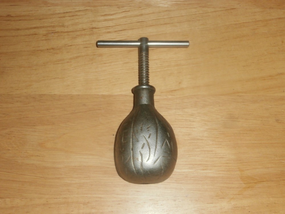 Antique Metal Nut Cracker Walnut Shell Shape T-bar Screw-type Shell Design