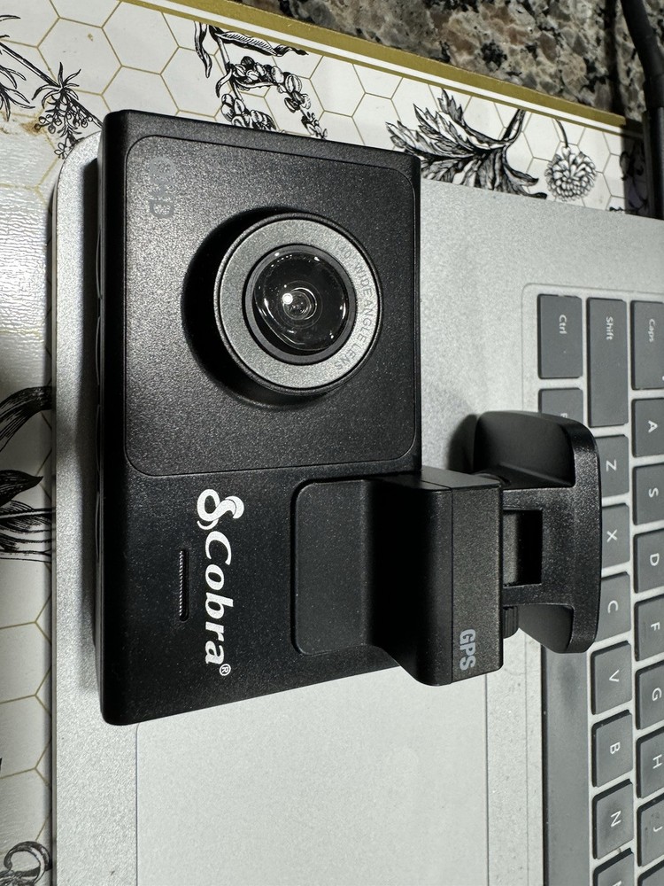 Cobra Dual-View Smart Dash Cam SC200D