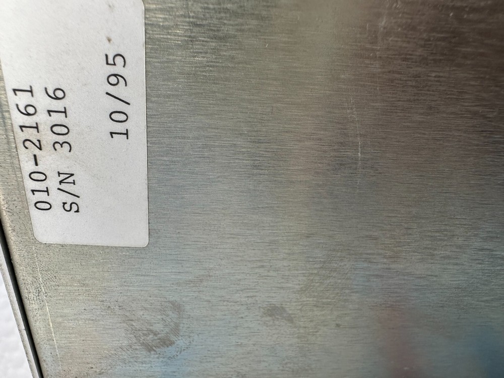 ULTRATECH RACKMOUNT POWER DISTRIBUTION CONTROLLER 010-2161