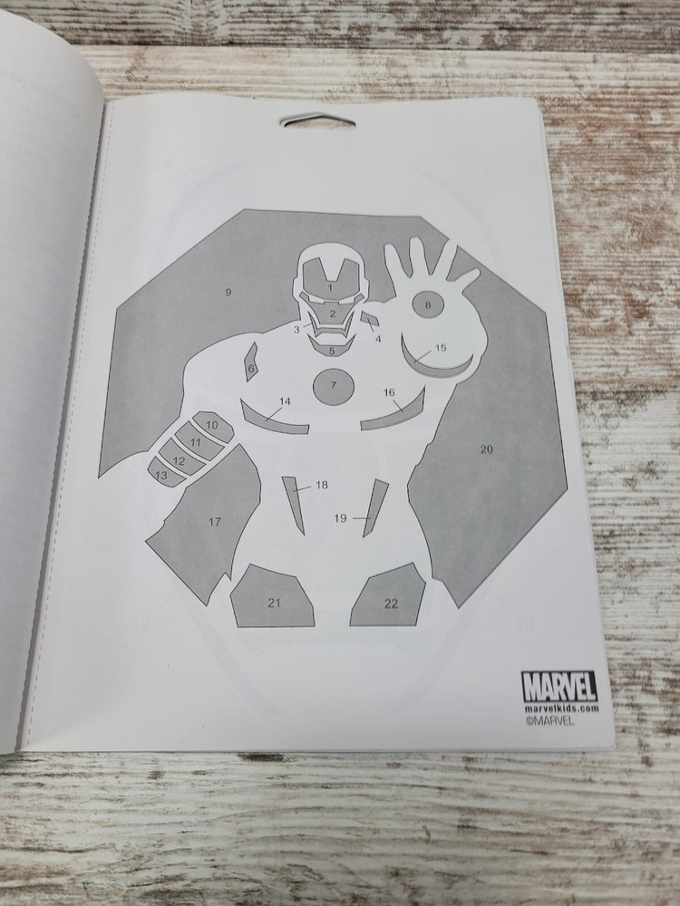 Marvel-2013 Gemmy-Marvel Avenger Assemble Pumpkin Carving Kit