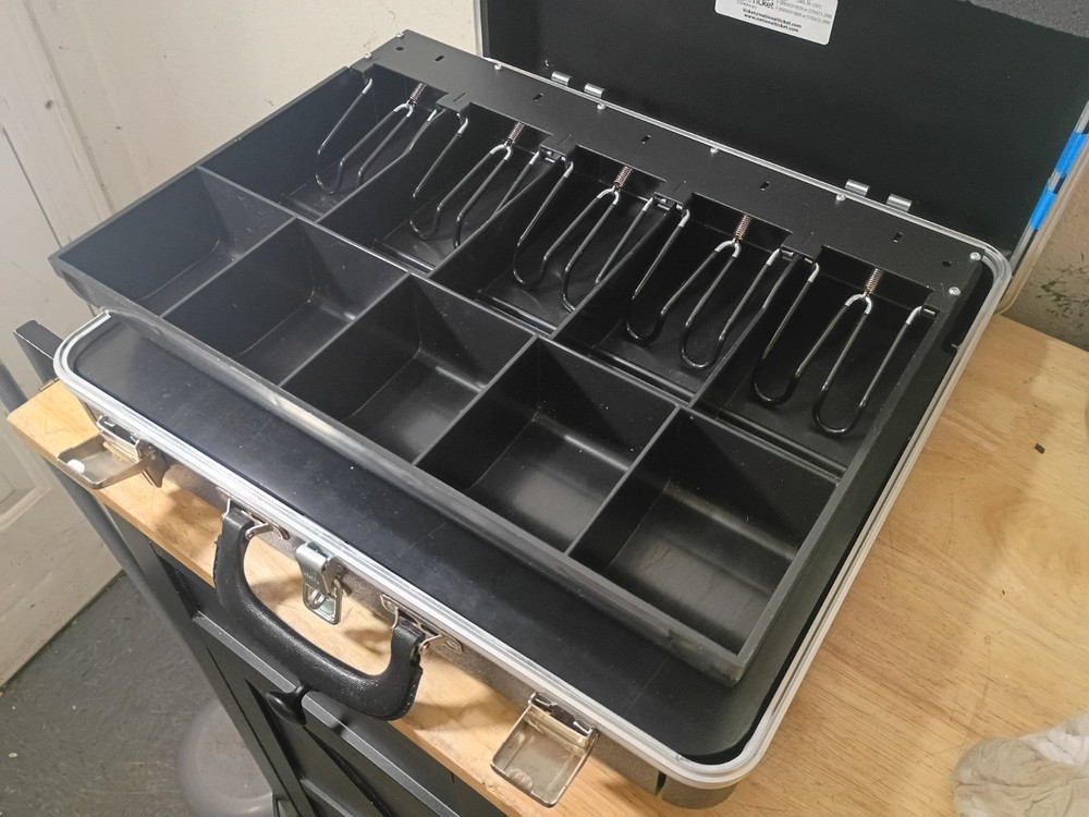 National Ticket Briefcase Cash Register Drawer Suitcase w/ Pad Lock Loop **EUC!